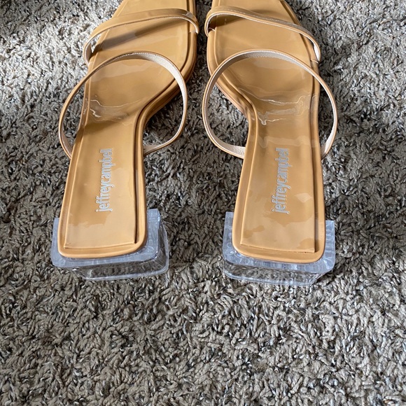 NWB Jeffrey Campbell Sandals Nude Size 8.5 - Picture 6 of 6